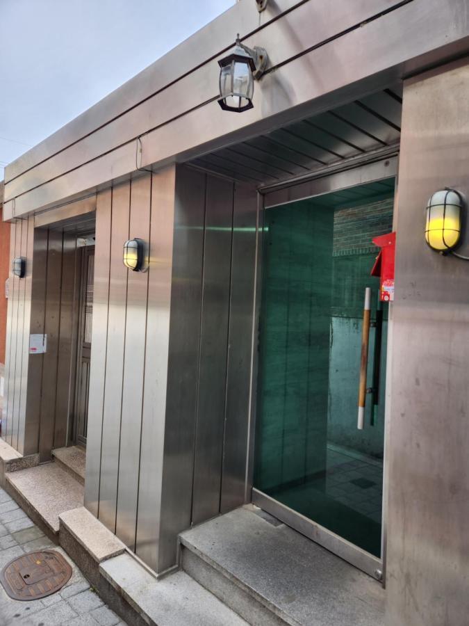 Albergue Rich House Dongdaemun Seúl Exterior foto